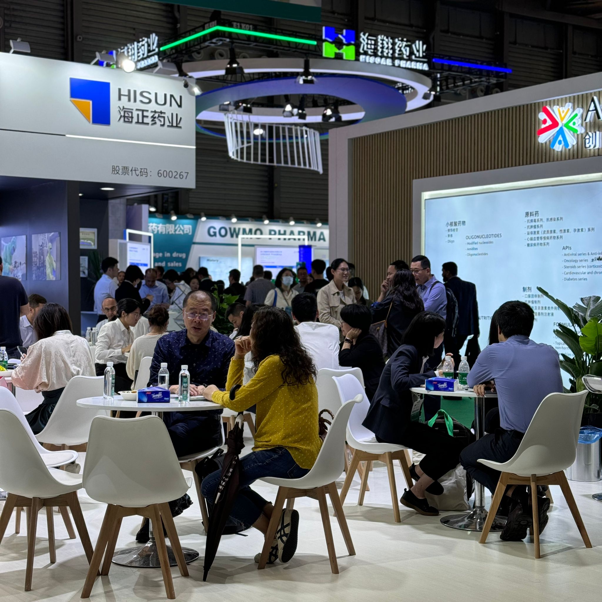 モーダルウィンドウで表示します。